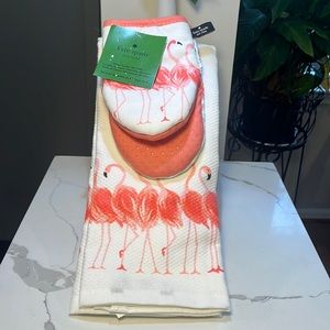 Kate Spade Flamingo Strut Your Stuff Set 2 Kitchen Towels 2 Mini Mitts NWT
